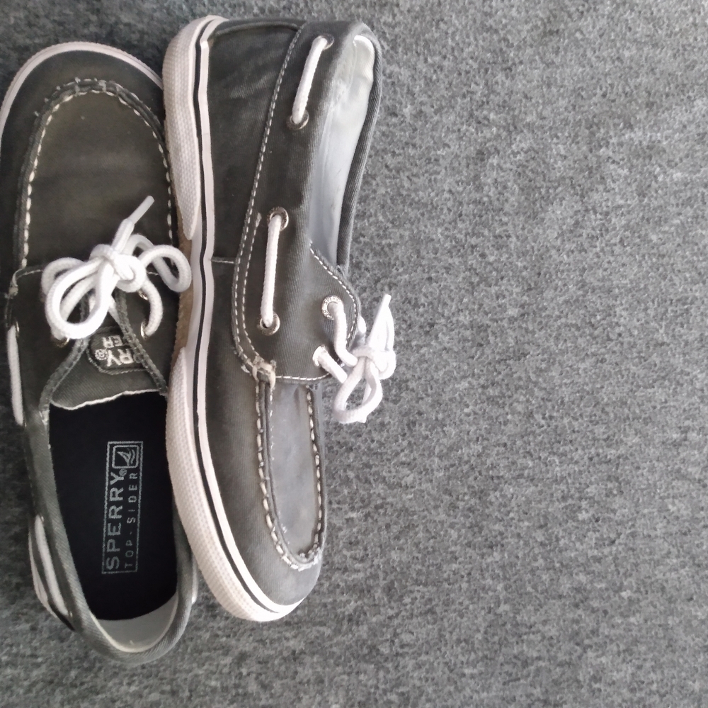 Shoes - Picture 2 of 2